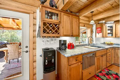 4466 W Griffin Creek Road, Medford, OR 97501 - Photo 19