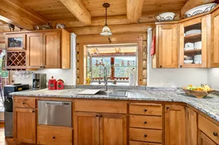 4466 W Griffin Creek Rd, Medford, OR 97501 - Photo 21