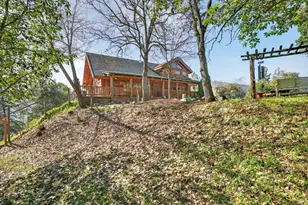 4466 W Griffin Creek Rd, Medford, OR 97501 - Photo 45