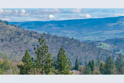 4466 W Griffin Creek Road, Medford, OR 97501 - Photo 7