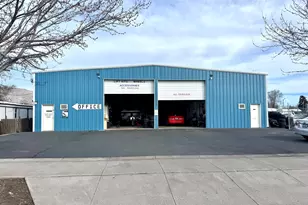 1225 Adams St, Klamath Falls, OR 97601 - Photo 1