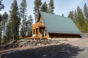 19021 Alpine Breeze Way, Crescent Lake, OR 97733 - Photo 3