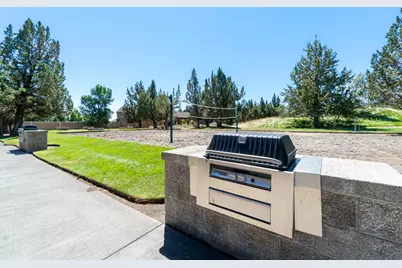 1830 Redtail Hawk Drive #RV59J, Redmond, OR 97756 - Photo 53