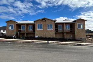 3976 SW 39th St, Redmond, OR 97756 - Photo 1