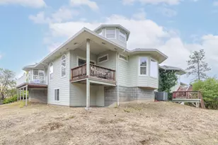 103 Eden Dr, Grants Pass, OR 97526 - Photo 47