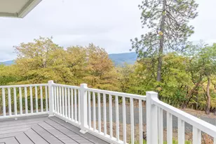 103 Eden Dr, Grants Pass, OR 97526 - Photo 37