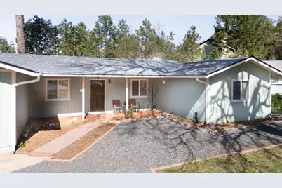 243 Shadowbrook Drive, Cave Junction, OR 97523 - Photo 3