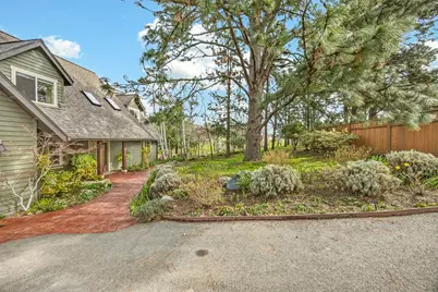 523 Strawberry Lane, Ashland, OR 97520 - Photo 85