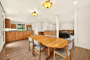 523 Strawberry Ln, Ashland, OR 97520 - Photo 31