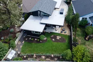 20640 Cougar Peak Dr, Bend, OR 97702 - Photo 49