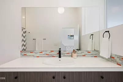 20640 Cougar Peak Drive, Bend, OR 97702 - Photo 23