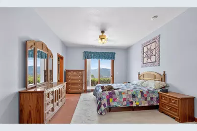 615 Tumbleweed Trail, Jacksonville, OR 97530 - Photo 13