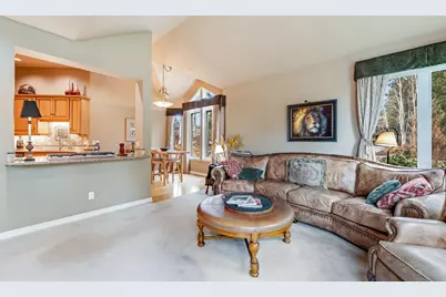 62029 Fall Creek Loop, Bend, OR 97702 - Photo 5