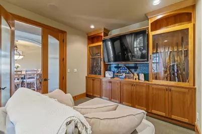 11017 Siskin Lane, Klamath Falls, OR 97601 - Photo 27