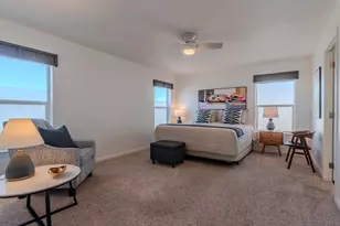 333 Mountain View Dr, Talent, OR 97540 - Photo 11