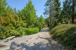 701 Serenity Ln, Grants Pass, OR 97526 - Photo 57