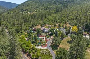 701 Serenity Ln, Grants Pass, OR 97526 - Photo 69