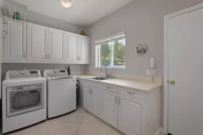 701 Serenity Lane, Grants Pass, OR 97526 - Photo 29