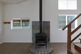 509 Derby Rd, Eagle Point, OR 97524 - Photo 7