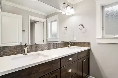 20896 Gateway Drive, Bend, OR 97702 - Photo 27