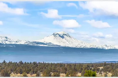 17435 SW Hahlen Avenue, Powell Butte, OR 97753 - Photo 5