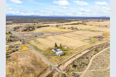 17435 SW Hahlen Avenue, Powell Butte, OR 97753 - Photo 49