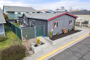 2311 Lara Ln, Central Point, OR 97502 - Photo 23