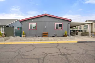 2311 Lara Ln, Central Point, OR 97502 - Photo 29