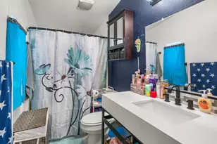 2311 Lara Ln, Central Point, OR 97502 - Photo 11