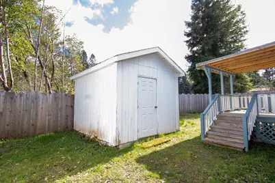 629 Frederick Court, Cave Junction, OR 97523 - Photo 23