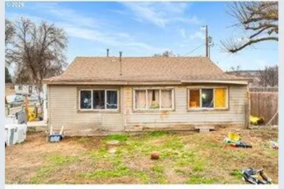 2460 SE Melrose Drive, Prineville, OR 97754 - Photo 1