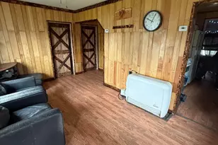 2460 S E Melrose Dr, Prineville, OR 97754 - Photo 3