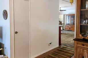 350 Hamilton Ave, Cave Junction, OR 97523 - Photo 5