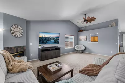 2545 NE 7th Lane, Redmond, OR 97756 - Photo 5