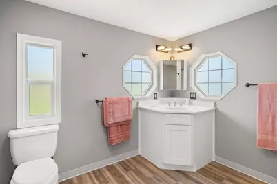 533 Chateau Drive, Eagle Point, OR 97524 - Photo 15