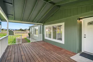 533 Chateau Dr, Eagle Point, OR 97524 - Photo 5