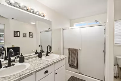 3728 SW Reindeer Avenue, Redmond, OR 97756 - Photo 29