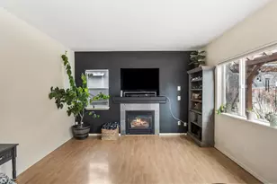 3728 SW Reindeer Ave, Redmond, OR 97756 - Photo 17