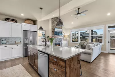 4201 SW 42nd Street, Redmond, OR 97756 - Photo 5