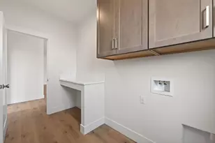 738 NE Trestle St, Prineville, OR 97754 - Photo 25