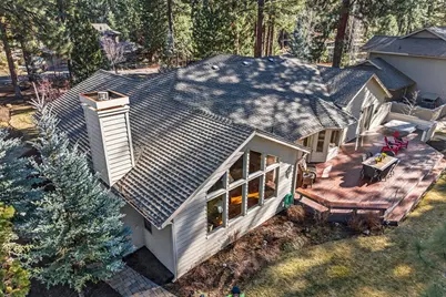 60749 Golf Village Loop, Bend, OR 97702 - Photo 13