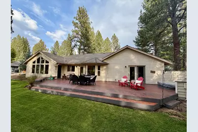 60749 Golf Village Loop, Bend, OR 97702 - Photo 15