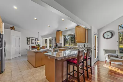 60749 Golf Village Loop, Bend, OR 97702 - Photo 23