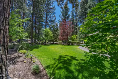 60749 Golf Village Loop, Bend, OR 97702 - Photo 7