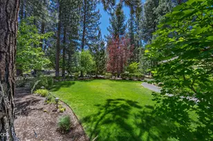 60749 Golf Village Loop, Bend, OR 97702 - Photo 7