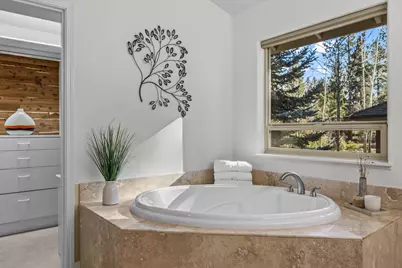 60749 Golf Village Loop, Bend, OR 97702 - Photo 39