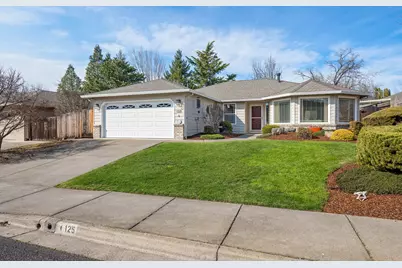 125 Freshwater Drive, Phoenix, OR 97535 - Photo 1