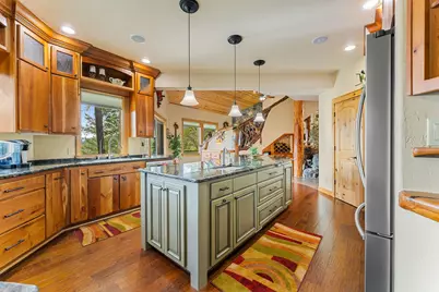 211 Shorthorn Gulch Road, Grants Pass, OR 97526 - Photo 7