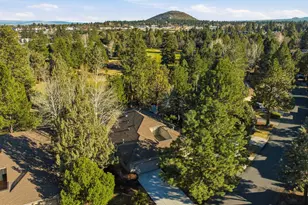 3076 NW Clubhouse Dr, Bend, OR 97703 - Photo 53