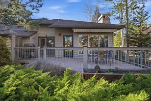 3076 NW Clubhouse Dr, Bend, OR 97703 - Photo 47